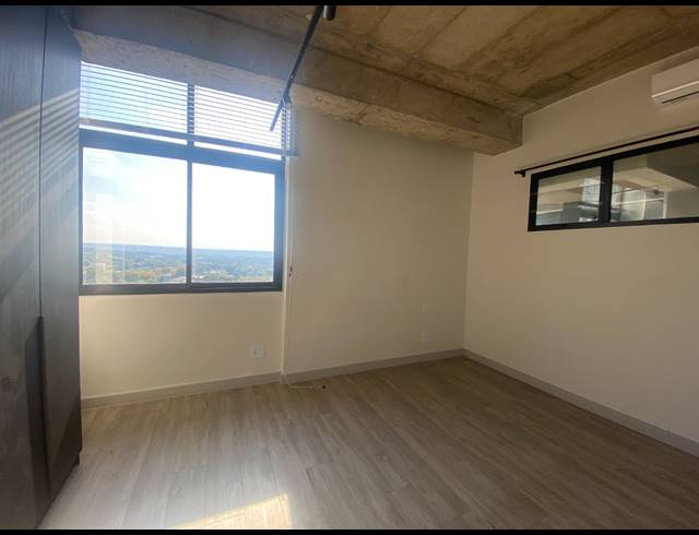 1 BEDROOM APARTMENT FOR SALE IN SANDOWN